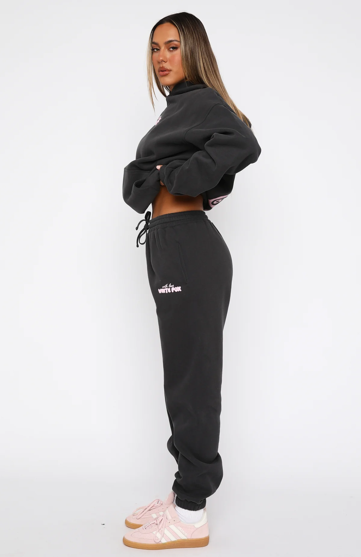 With Love In The Moment Sweatpants Charcoal - Image 4