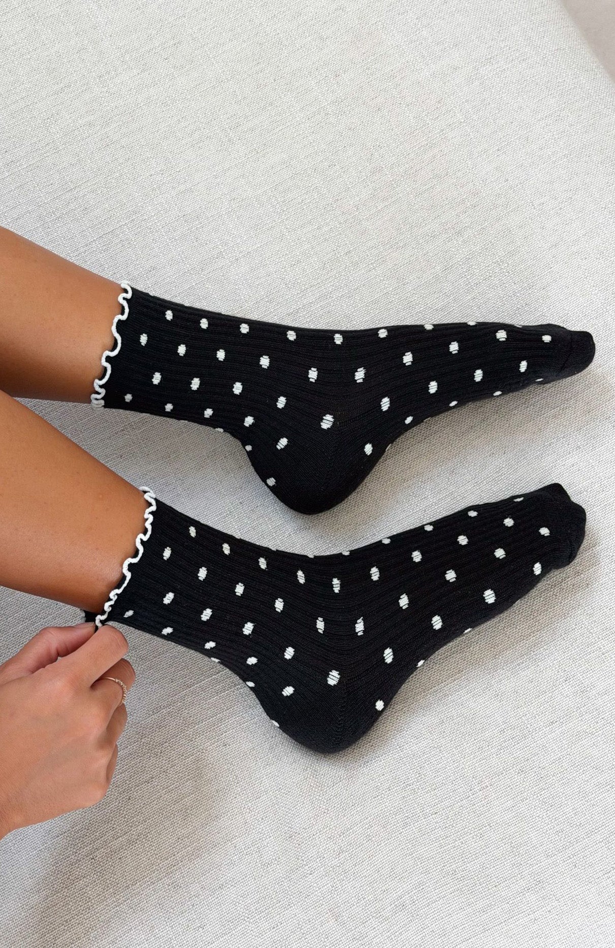 Worth Sharing 2 Pack Socks Cream/Black - Image 5